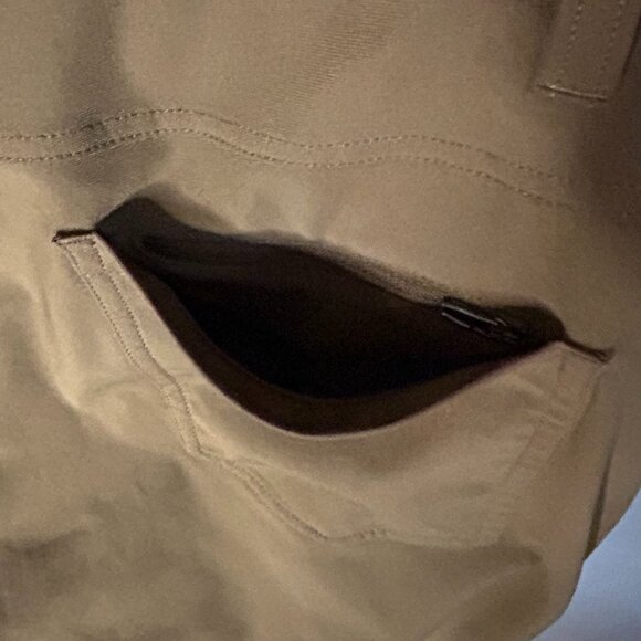 Lululemon Khaki colored 5+ pocket pants - Picture 5 of 7